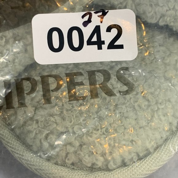 New! Docosy Fuzzy Slippers Green Comfy Crisscross House Shoes Memory Foam - Picture 9 of 9